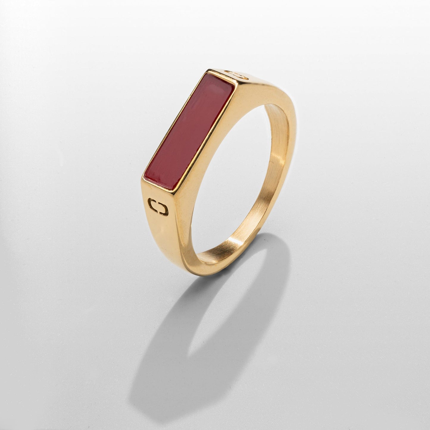 Rode Rechthoekige Steen Signet Ring (Goud)