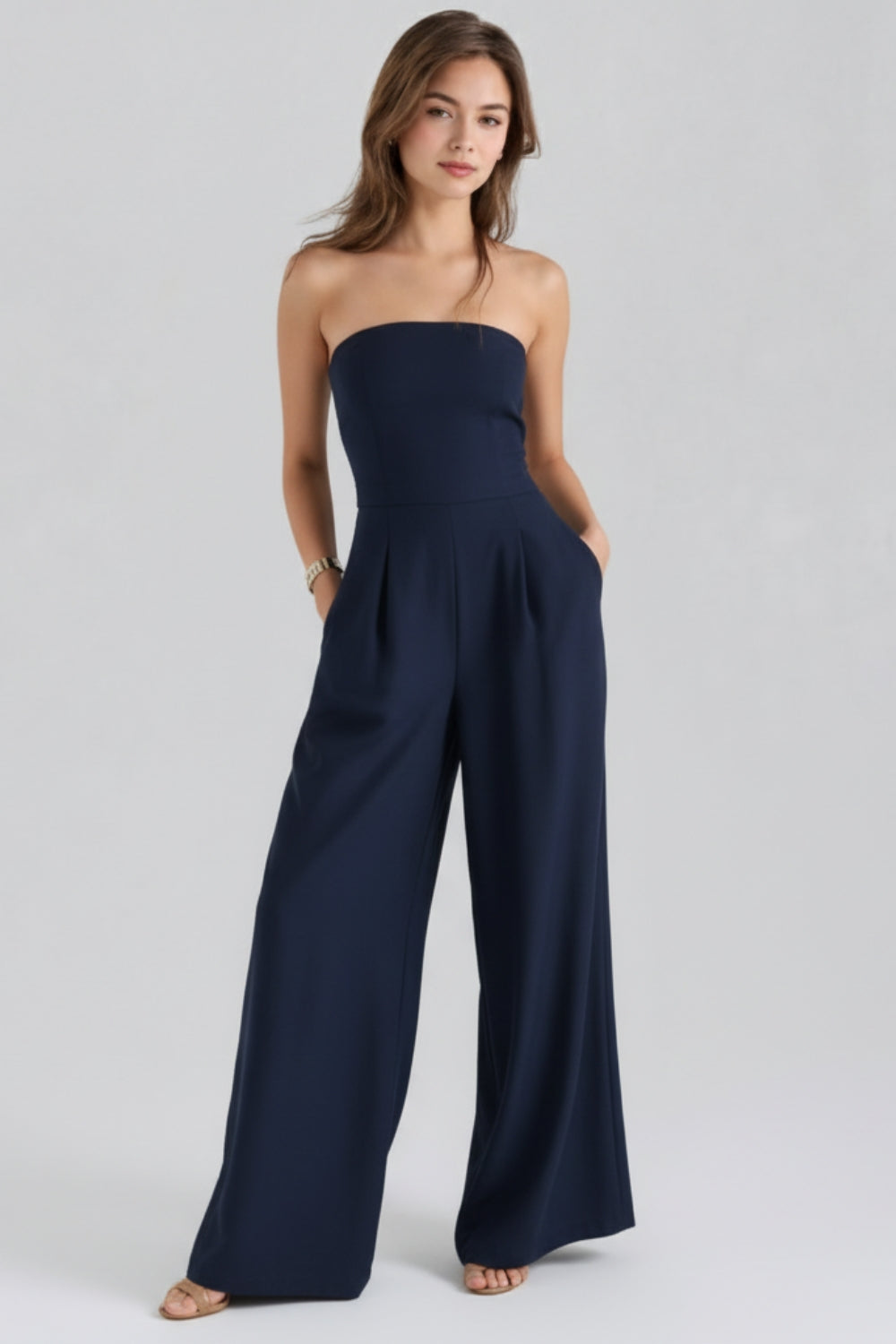 Trägerloser weit geschnittener Jumpsuit