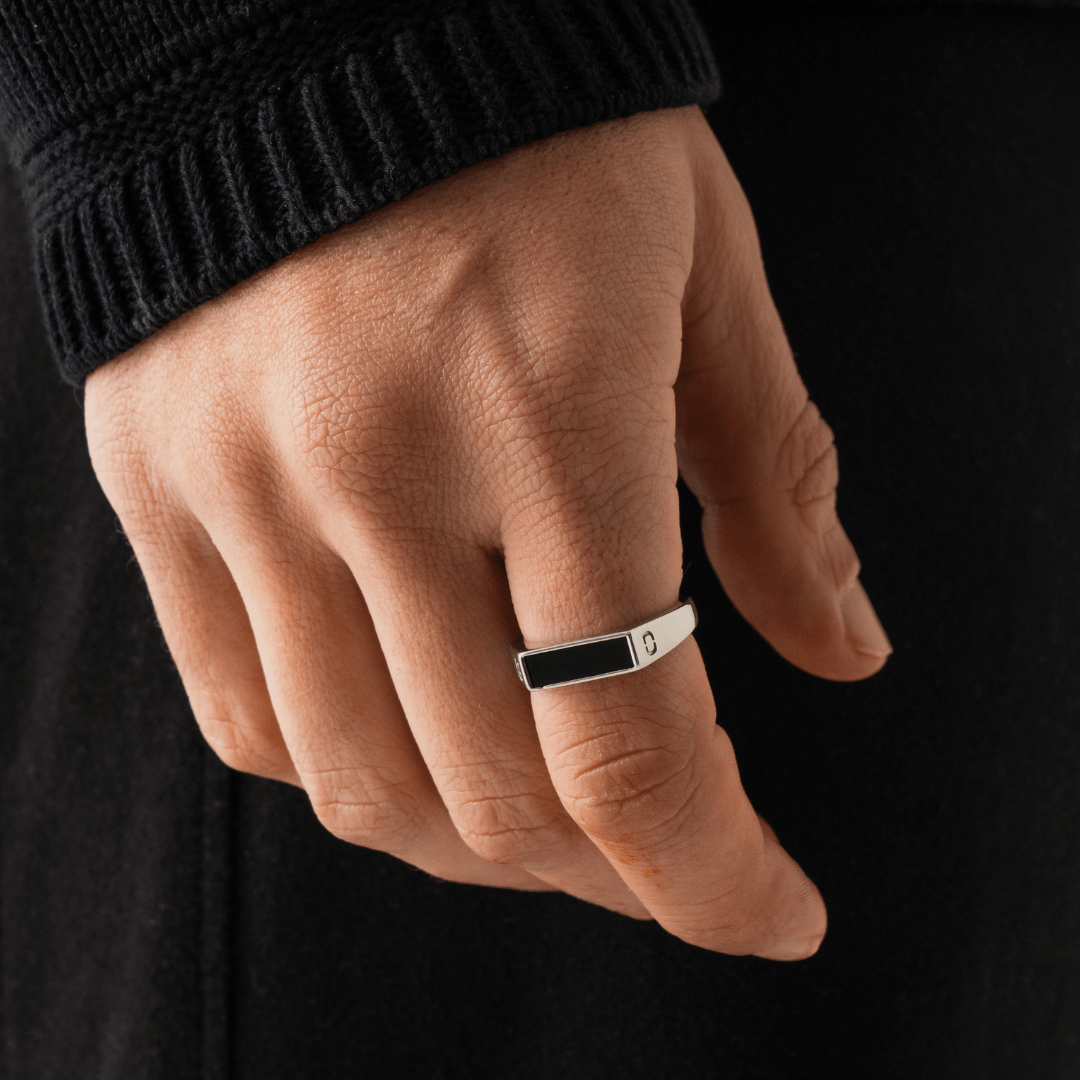 Onyx Rechthoekige Steen Zegelring (Zilver)