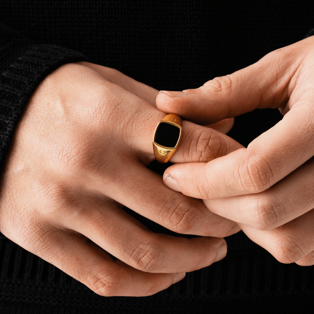 Onyx Vierkante Steen Signet Ring (Goud)