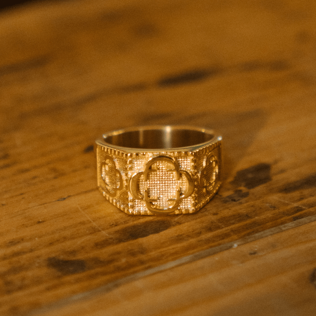 Clover Sovereign Ring (Goud)