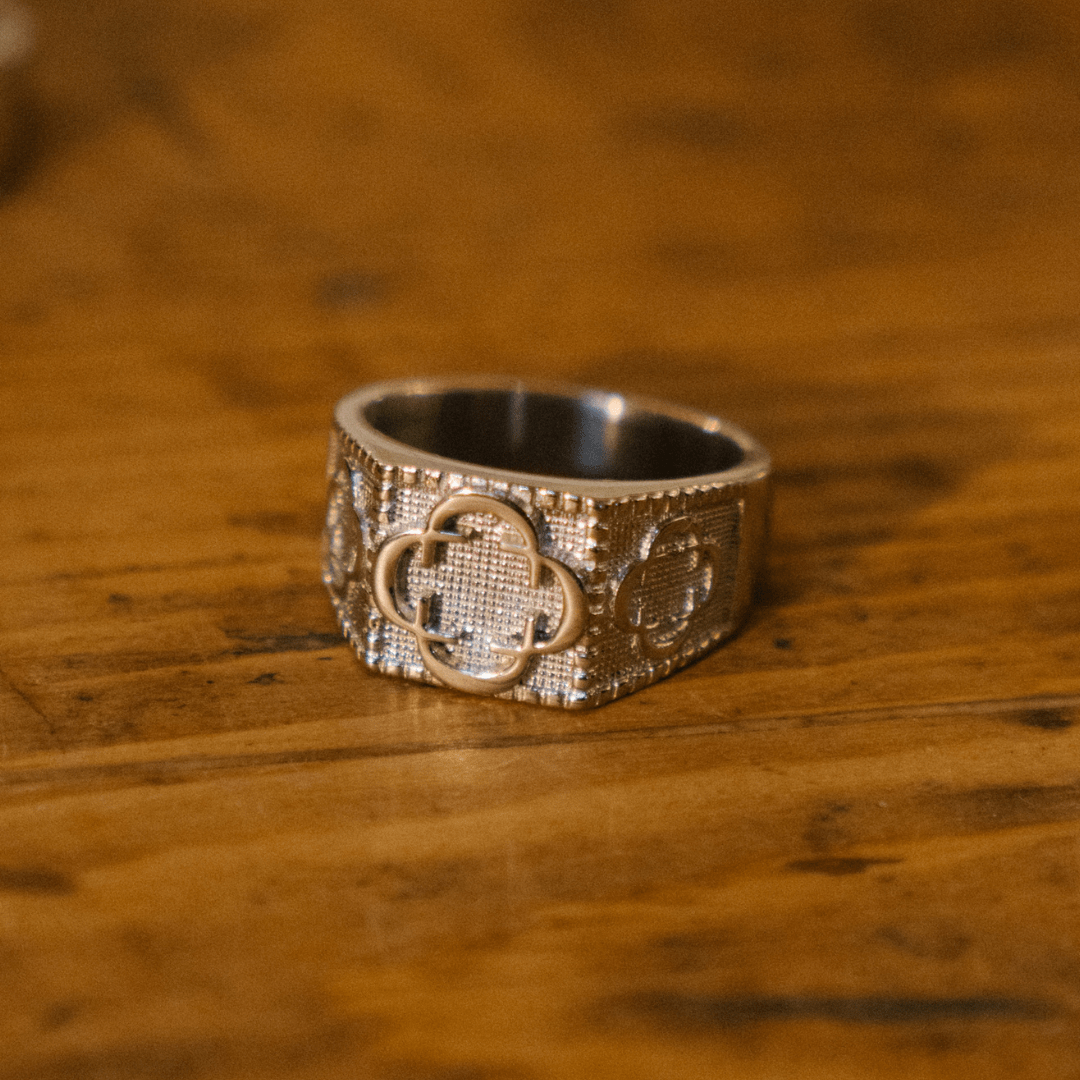 Clover Sovereign Ring (Zilver)