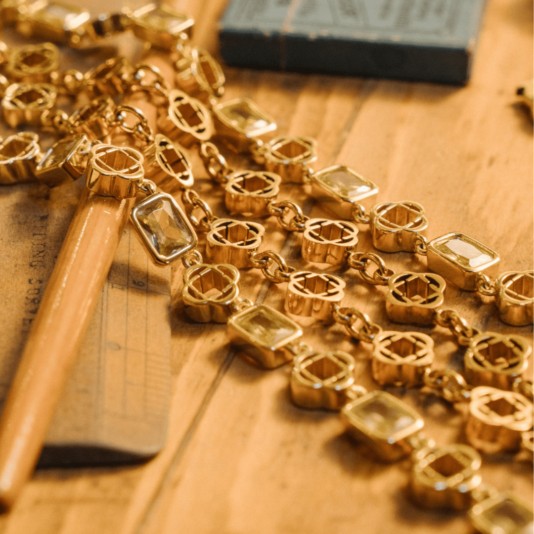 Gele Edelsteen Klavertje Vier Ketting (Goud)
