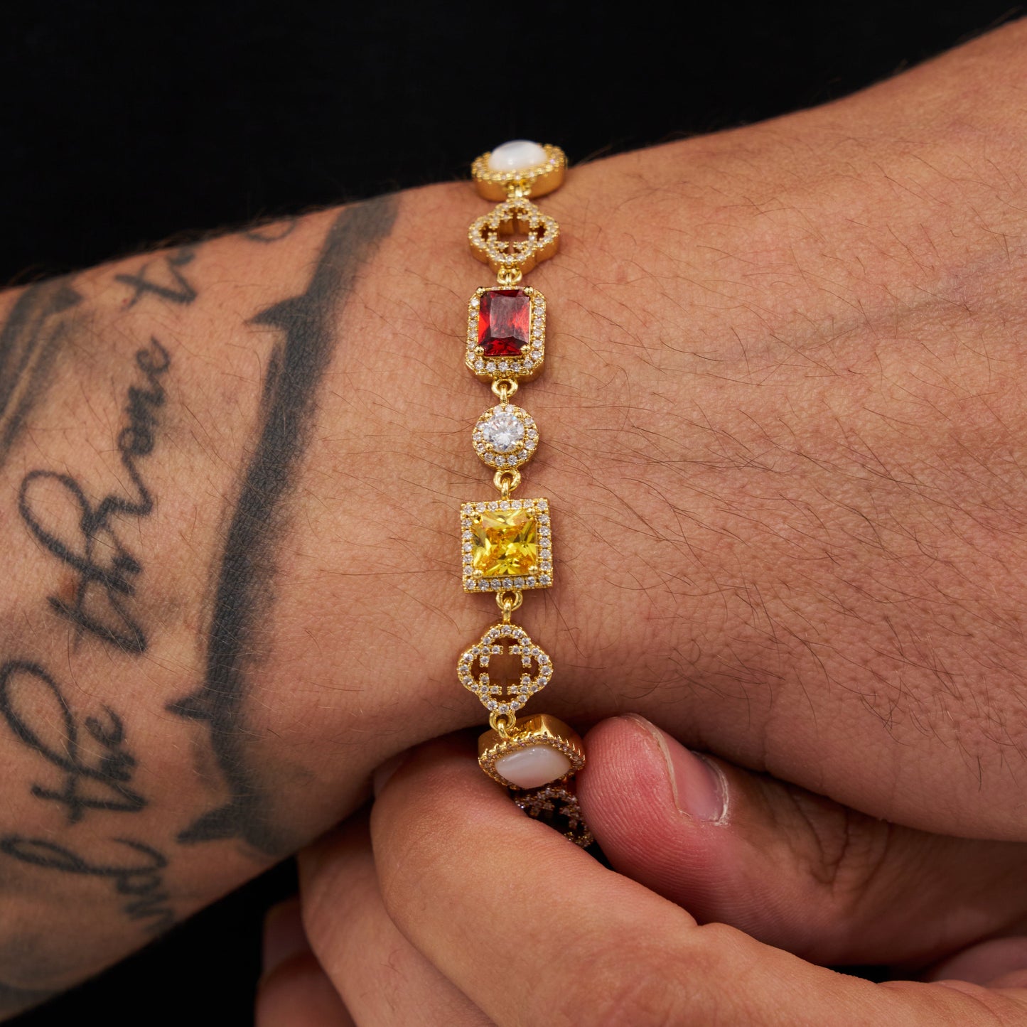 Iced Gemstone Armband (Goud)