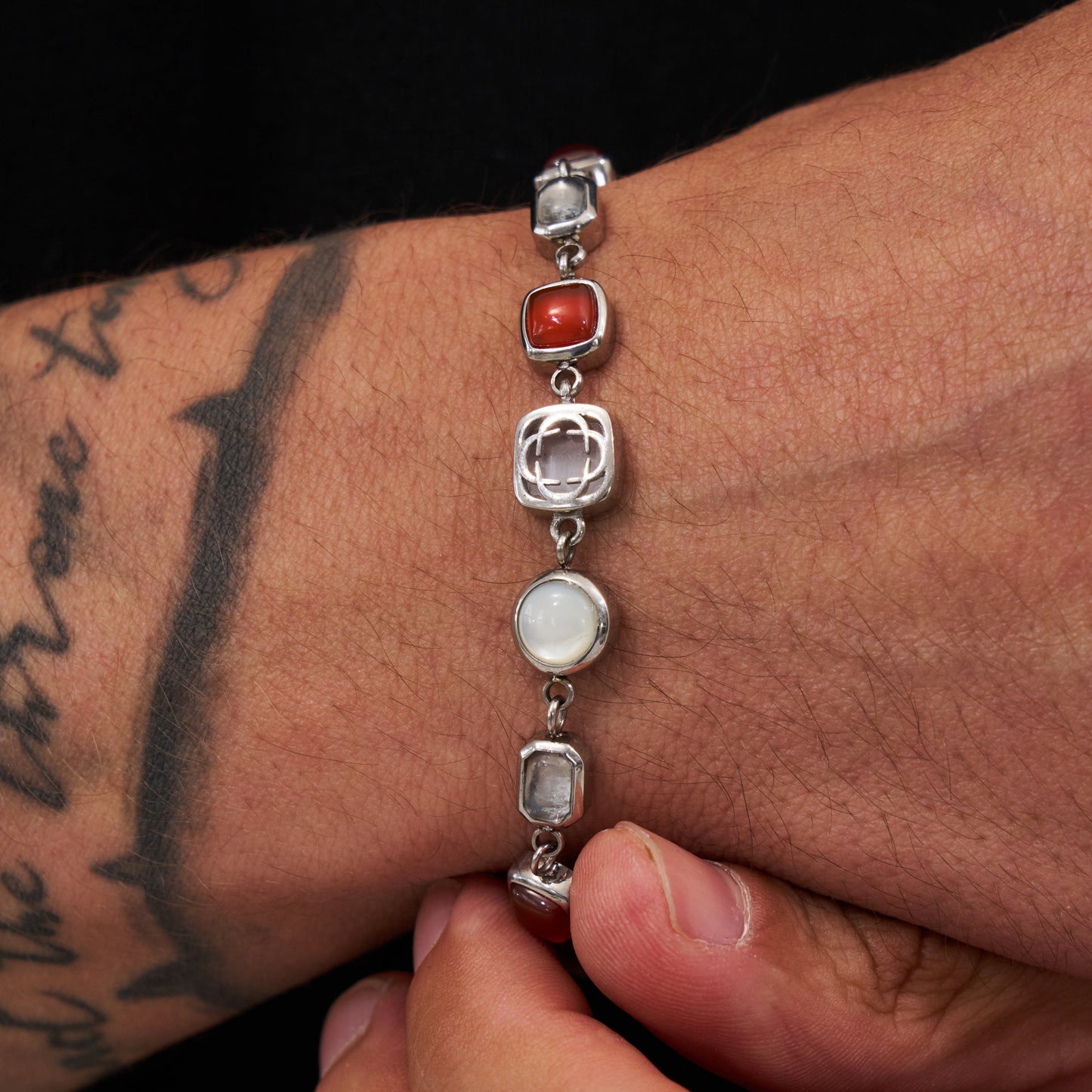 Rode Kristallen Sieraad Armband (Zilver)