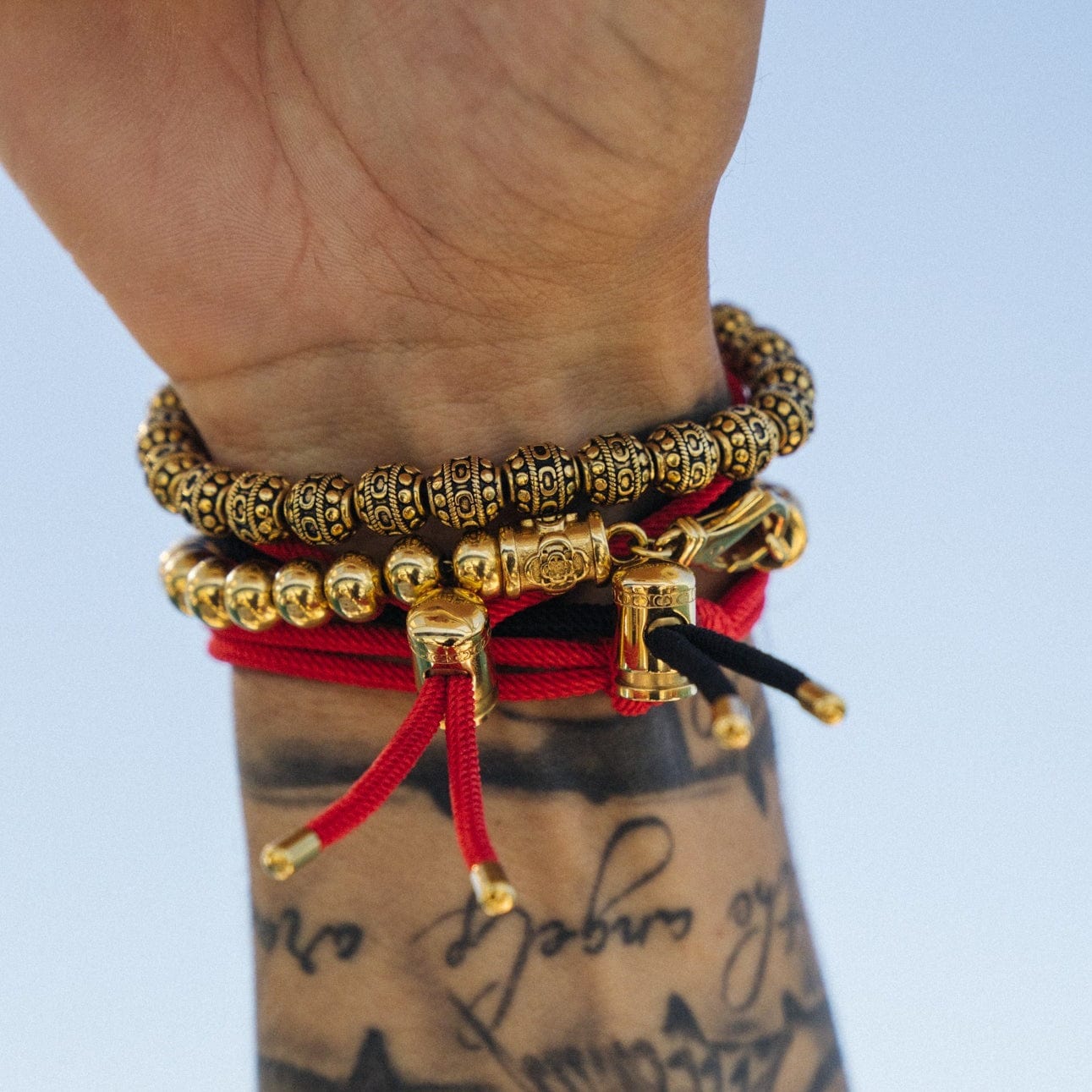 Rode Koord Toggle Armband (Goud)