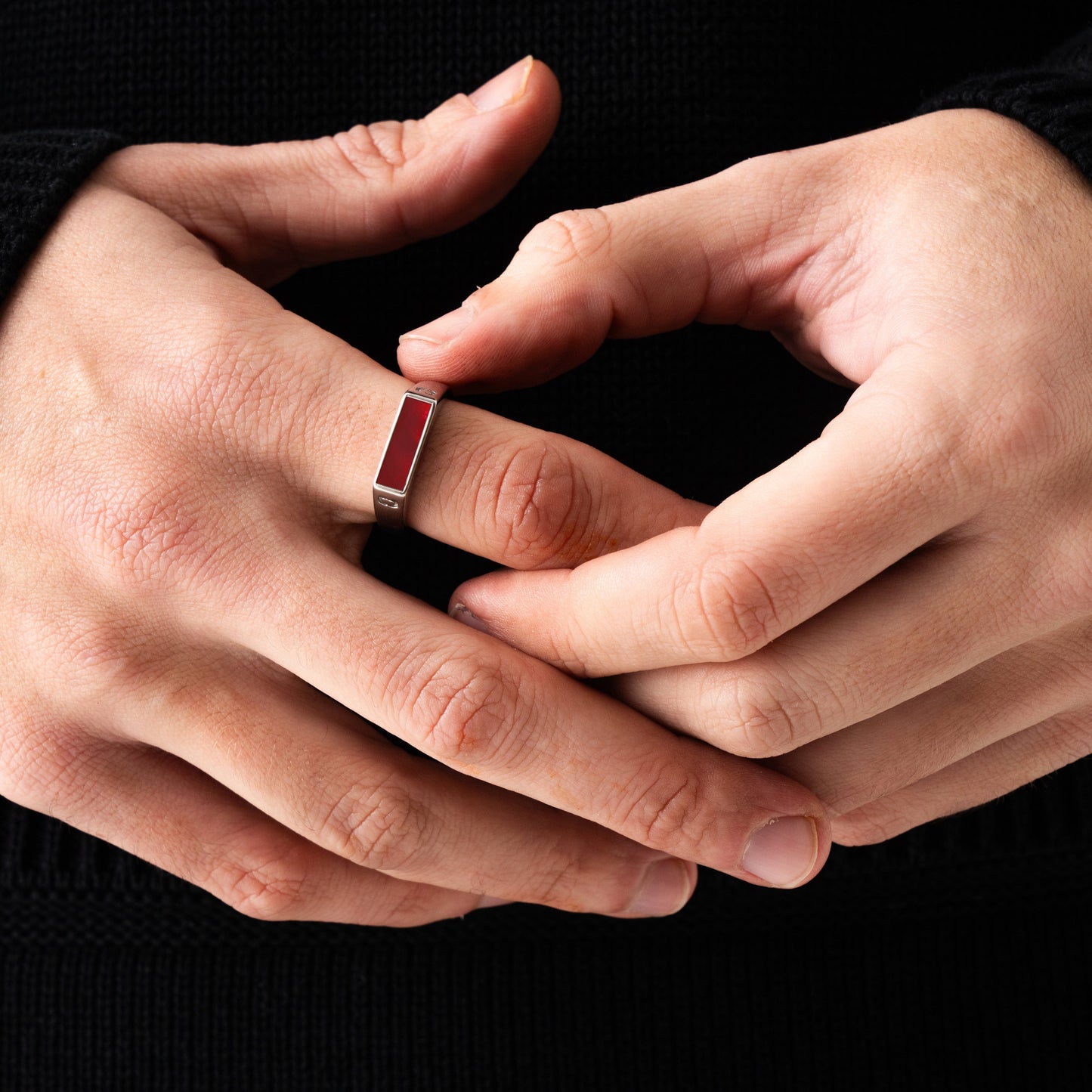 Rode Rechthoekige Steen Signet Ring (Zilver)