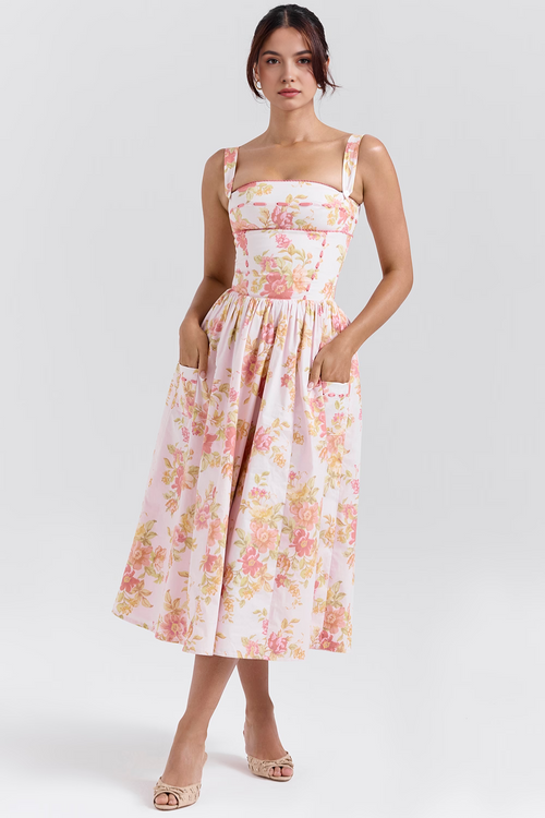 Cecilia Modelerende Jurk