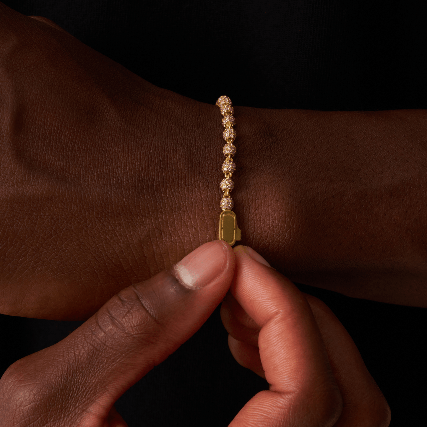 Iced Ball Pendant Bracelet (Goud) 4mm