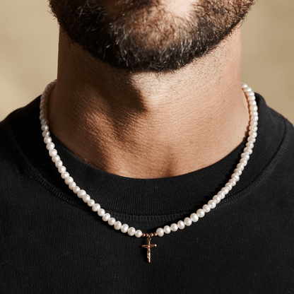 Kruisbeeld Echte Parel Ketting (Goud)