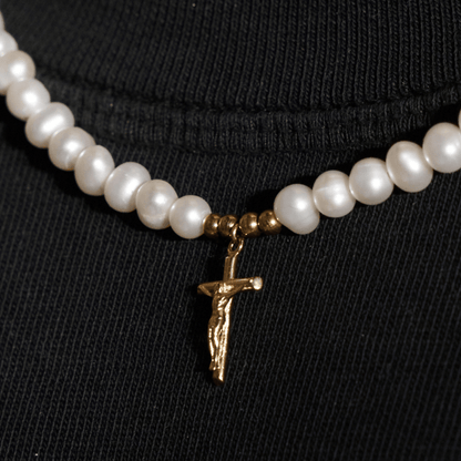 Kruisbeeld Echte Parel Ketting (Goud)