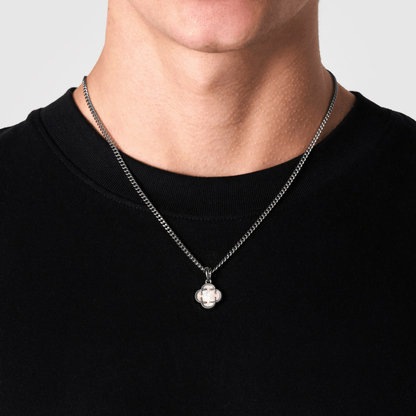 Witte Klaver Steen Hanger (Zilver)