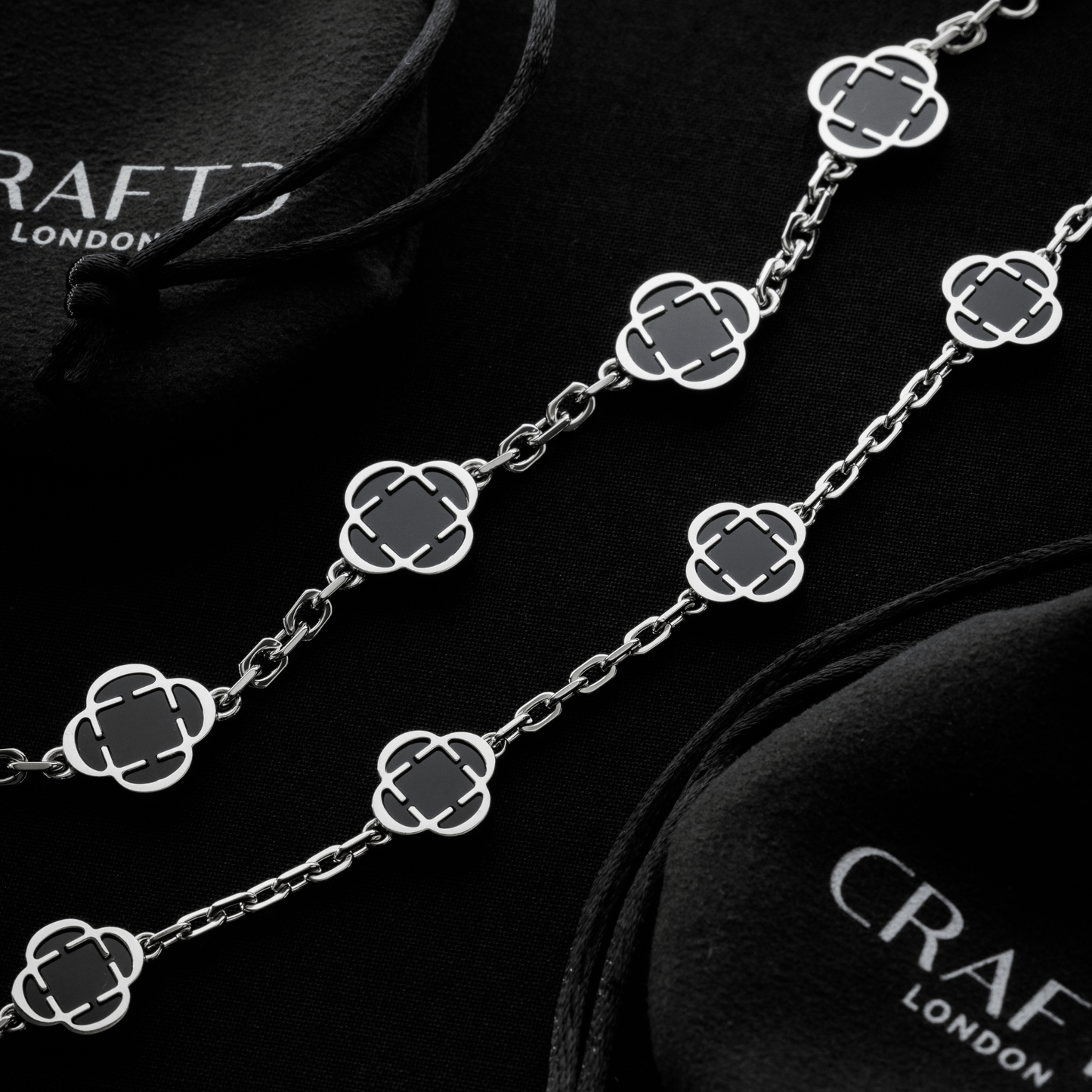 Onyx Klaverstenen Ketting (Zilver)