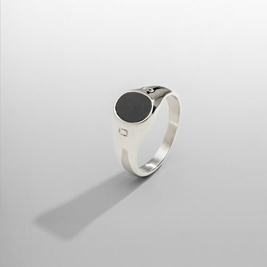 Onyx Ovale Steen Signet Ring (Zilver)